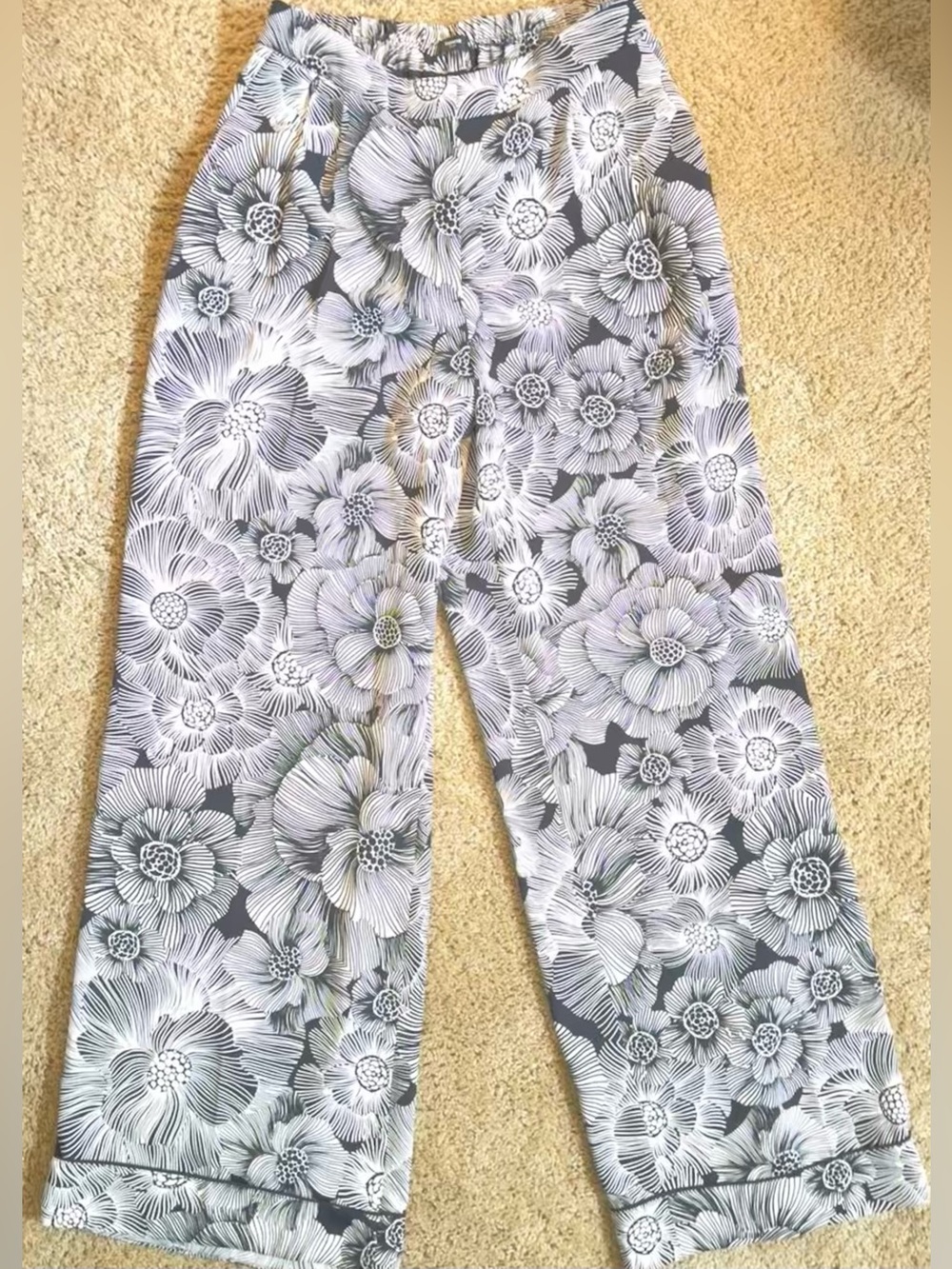 Express Black & White Floral Wide-Leg Pants